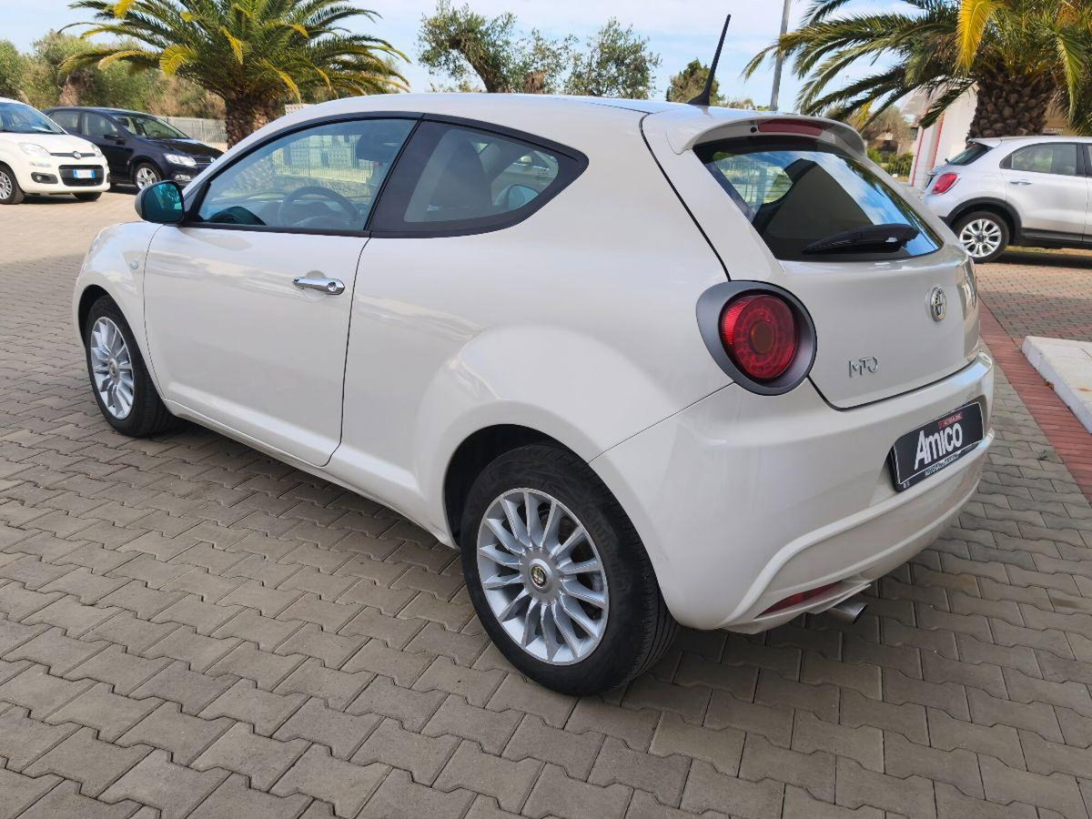 Alfa Romeo MiTo 1.3 JTDm 85 CV S&S Distinctive (7)