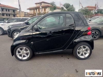 smart Fortwo 1000 52 kW MHD coupé pulse (4)