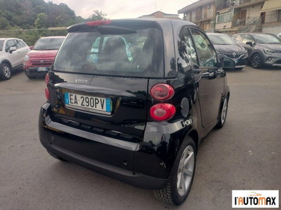 smart Fortwo 1000 52 kW MHD coupé pulse (5)