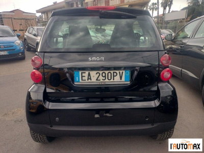 smart Fortwo 1000 52 kW MHD coupé pulse (6)