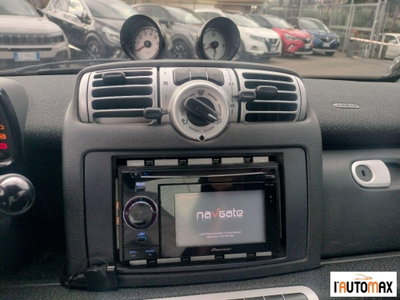 smart Fortwo 1000 52 kW MHD coupé pulse (9)