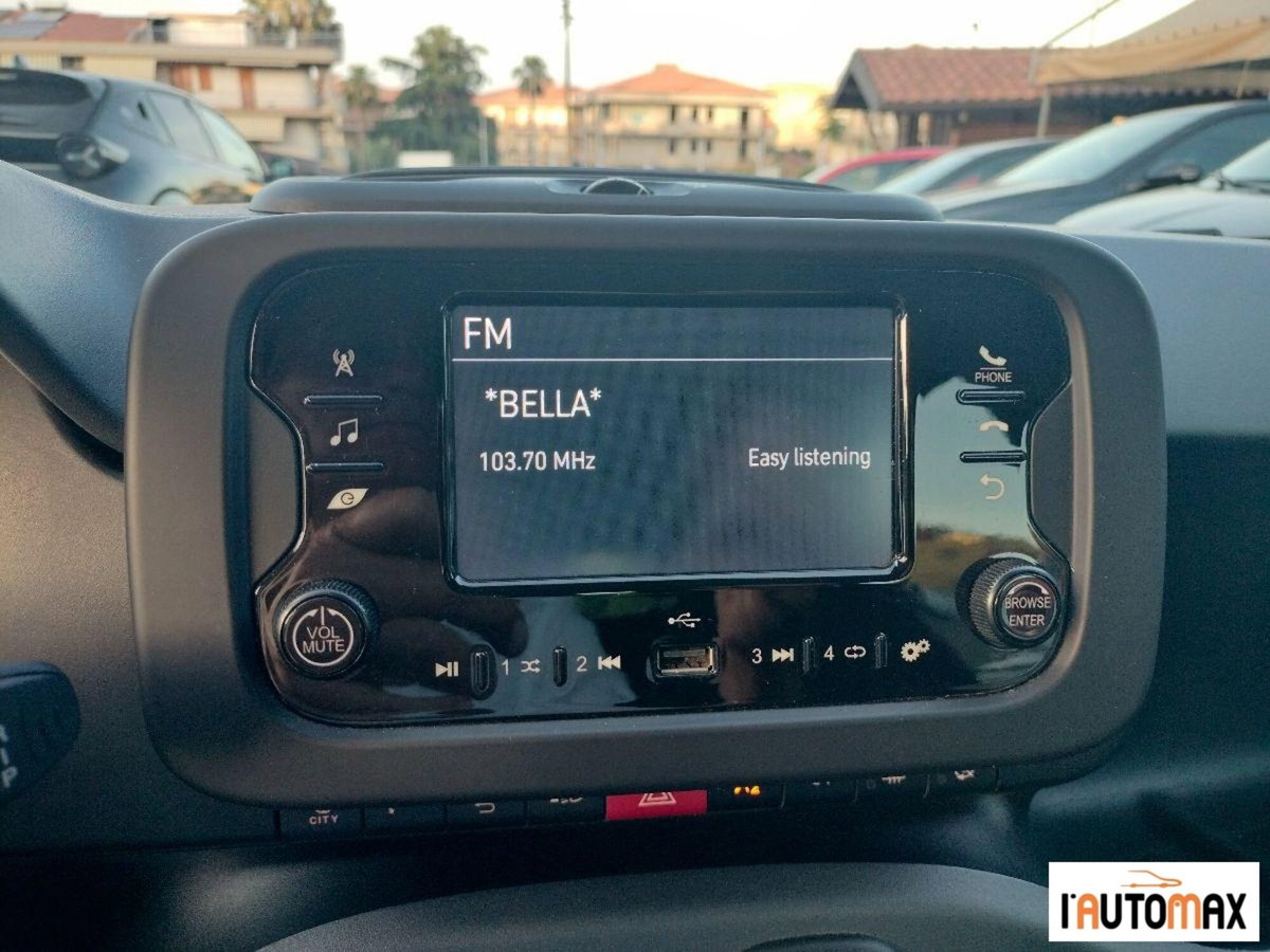Fiat Panda 1.0 firefly hybrid s&s 70cv 5p.ti (8)