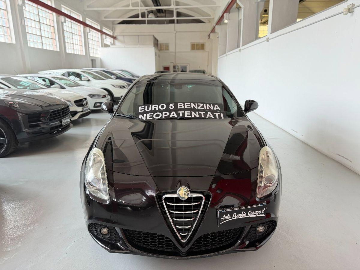 Alfa Romeo Giulietta 1.4 Turbo multiair Distinctive 170cv E6 (2)