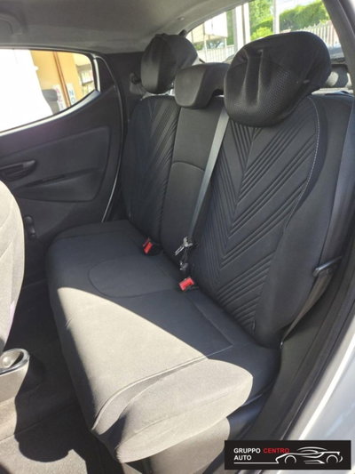 Lancia Ypsilon 1.2 69 CV 5 porte GPL Ecochic Silver (17)