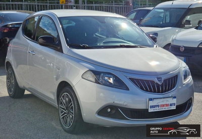 Lancia Ypsilon 1.2 69 CV 5 porte GPL Ecochic Silver (3)