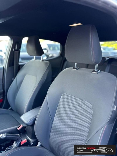 Ford Fiesta 1.5 EcoBlue 5 porte ST-Line (8)