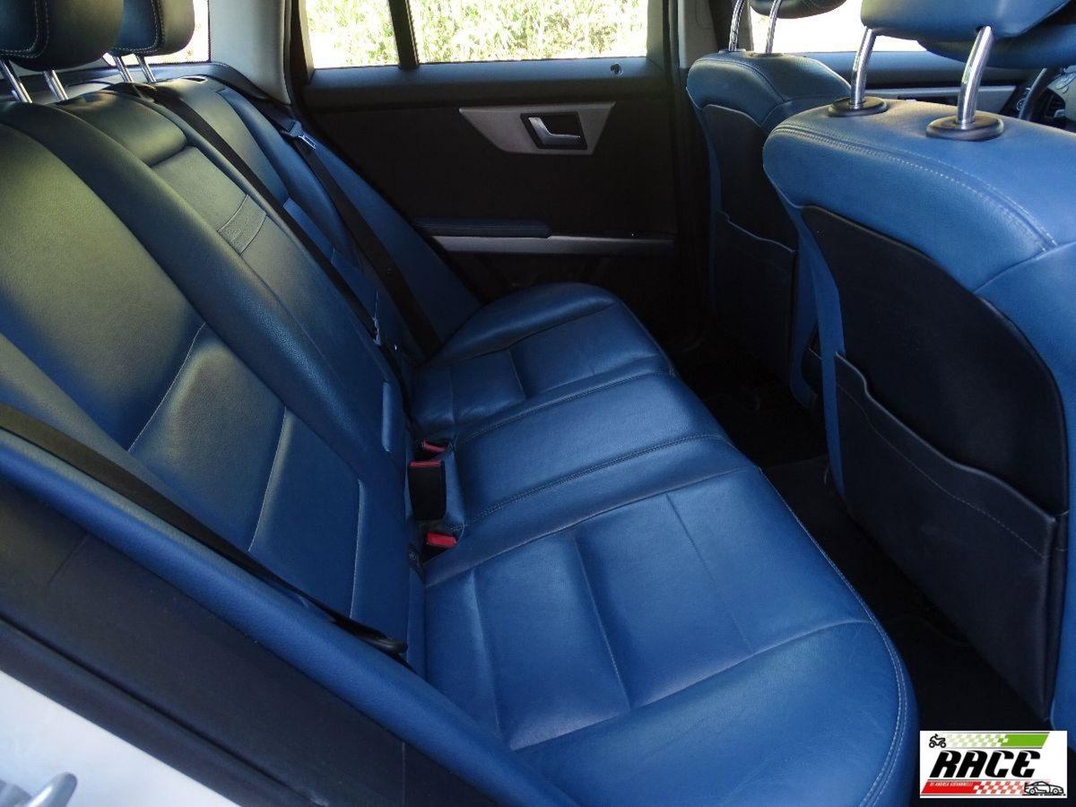 Mercedes-Benz GLK 220 CDI 4Matic BlueEFFICIENCY Sport (11)