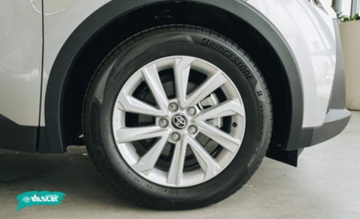 Toyota Toyota C-HR 1.8 hv Active eco fwd e-cvt (7)