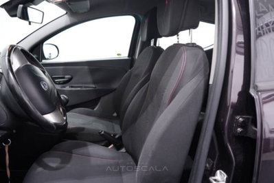 Lancia Ypsilon 1.2 69 CV 5 porte Elefantino (11)