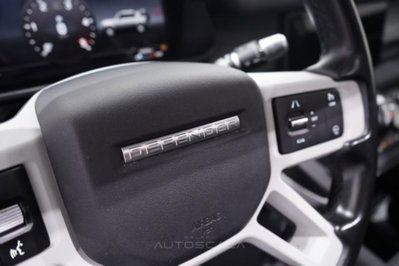 Land Rover Defender 110 2.0 SD4 240CV AWD Auto (16)