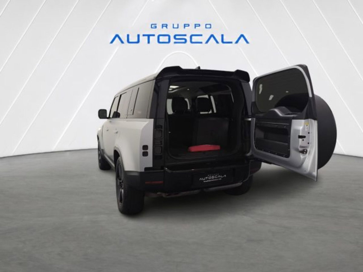 Land Rover Defender 110 2.0 SD4 240CV AWD Auto (20)