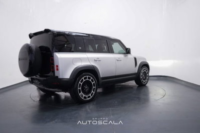 Land Rover Defender 110 2.0 SD4 240CV AWD Auto (6)