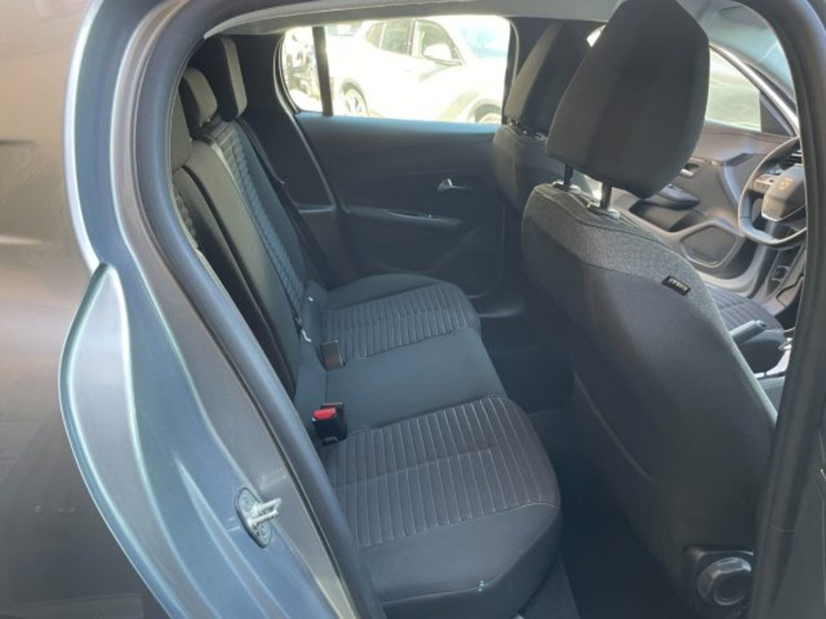 Peugeot 208 1.2 puretech Active s&s 100cv (10)
