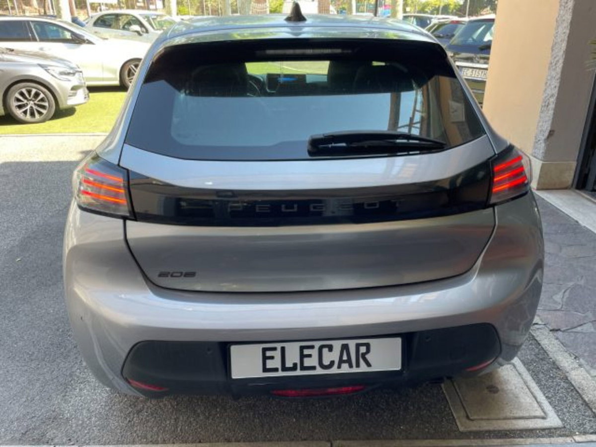 Peugeot 208 1.2 puretech Active s&s 100cv (5)