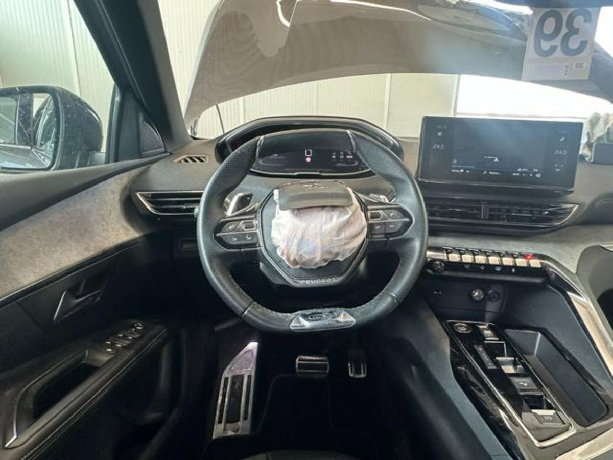Peugeot 5008 BlueHDi 130 S&S EAT8 GT Pack (15)