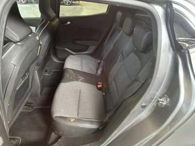 Renault Clio 1.0 tce Techno Gpl 100cv (11)