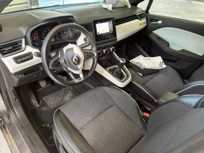 Renault Clio 1.0 tce Techno Gpl 100cv (12)