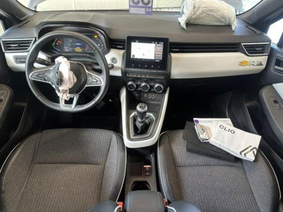 Renault Clio 1.0 tce Techno Gpl 100cv (13)