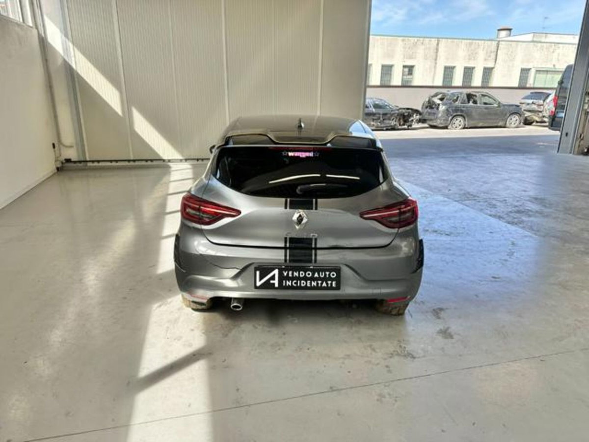 Renault Clio 1.0 tce Techno Gpl 100cv (6)