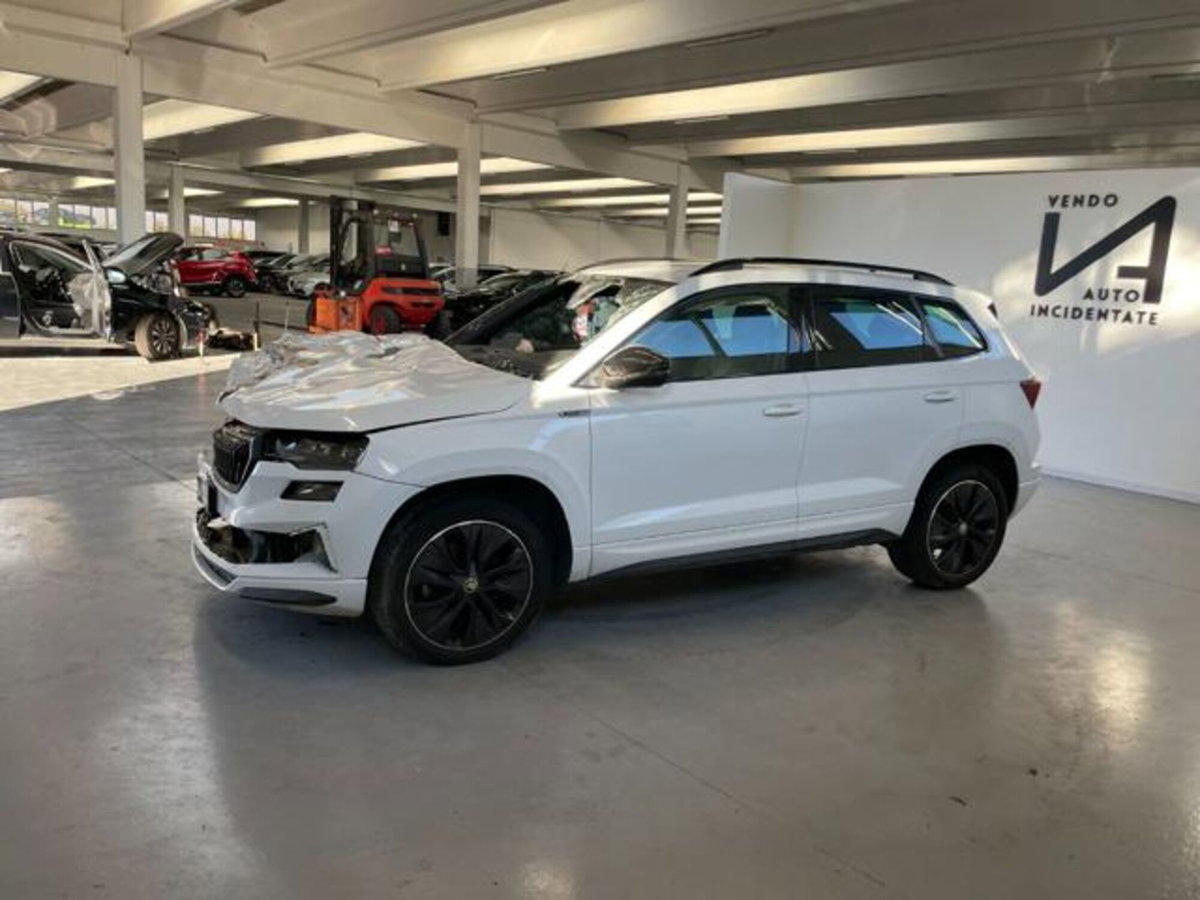 Skoda Karoq 2.0 TDI SCR 4x4 DSG SportLine (4)