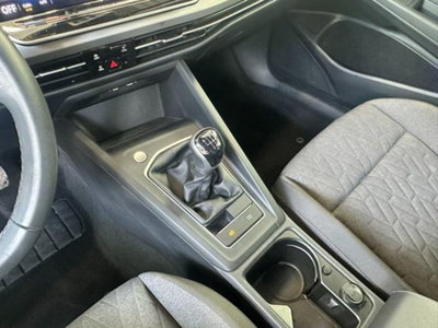 Volkswagen Golf 2.0 TDI SCR Life (17)