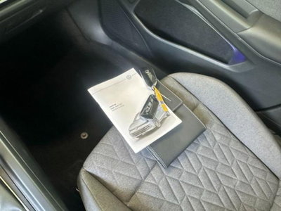 Volkswagen Golf 2.0 TDI SCR Life (18)