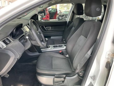 Land Rover Discovery Sport 2.0 eD4 150 CV 2WD Pure (10)