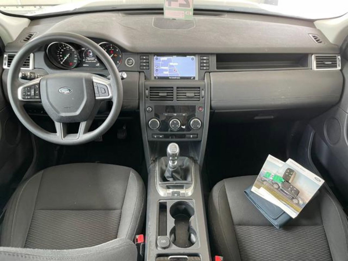 Land Rover Discovery Sport 2.0 eD4 150 CV 2WD Pure (13)