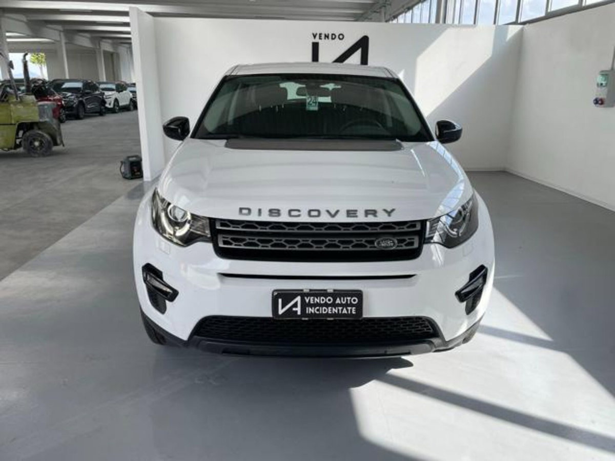 Land Rover Discovery Sport 2.0 eD4 150 CV 2WD Pure (2)