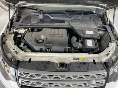 Land Rover Discovery Sport 2.0 eD4 150 CV 2WD Pure (9)