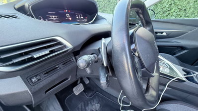 Peugeot 3008 BlueHDi 130 S&S EAT8 Active Business (11)
