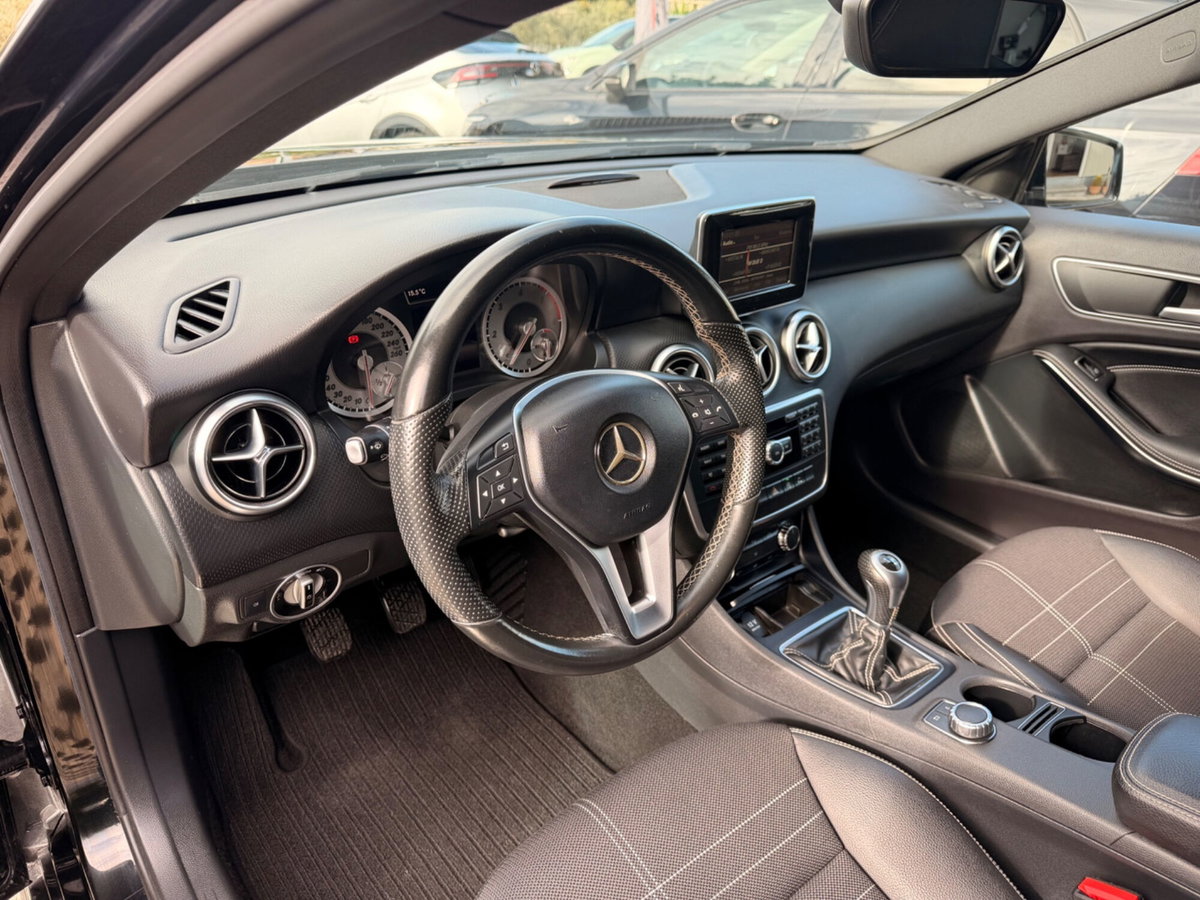 Mercedes-Benz Classe A 180 d Sport (10)