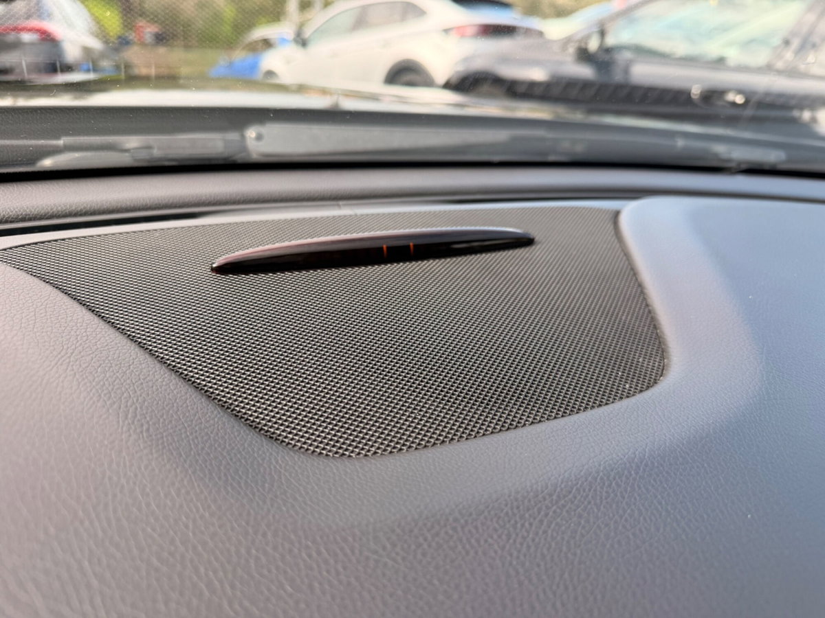 Mercedes-Benz Classe A 180 d Sport (13)