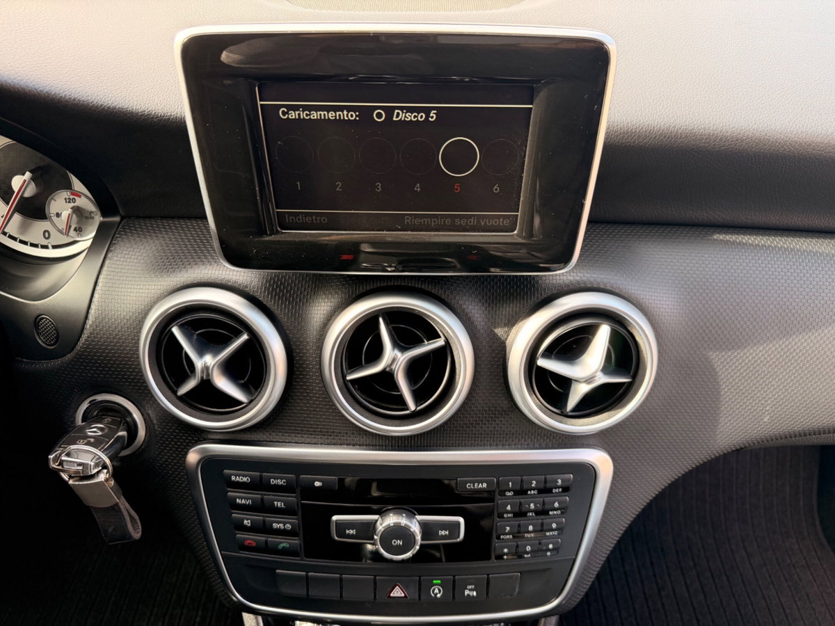 Mercedes-Benz Classe A 180 d Sport (20)