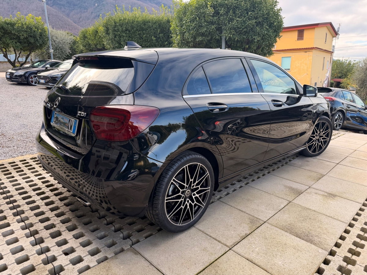 Mercedes-Benz Classe A 180 d Sport (4)