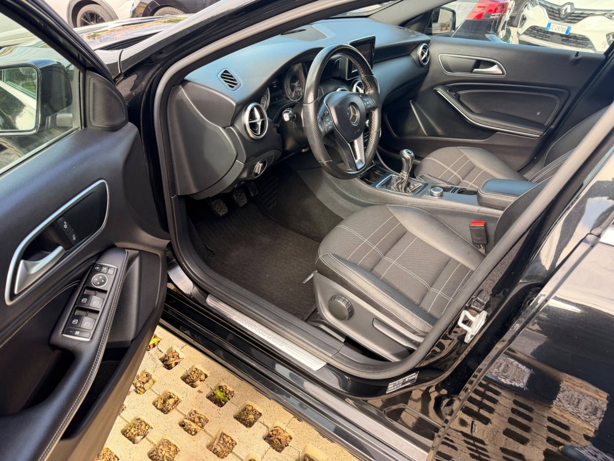 Mercedes-Benz Classe A 180 d Sport (8)