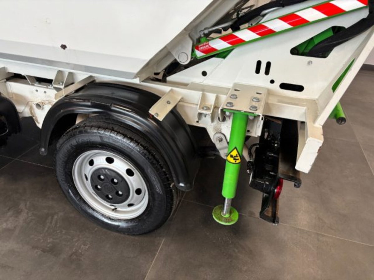 Piaggio Porter NP6 LPG long range 2650 pianale ribaltabile Hd Pro (6)