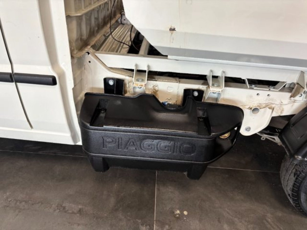 Piaggio Porter NP6 LPG long range 2650 pianale ribaltabile Hd Pro (7)