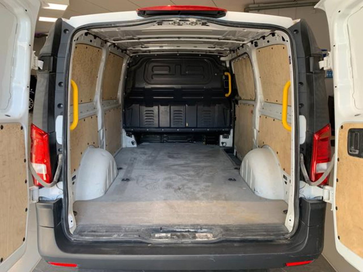 Mercedes-Benz Vito 1.7 114 CDI PC-SL Furgone Long (6)