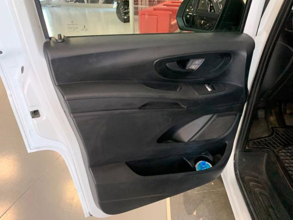 Mercedes-Benz Vito 1.7 114 CDI PC-SL Furgone Long (8)