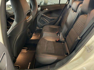 Mercedes-Benz Classe A 200 d Premium (15)