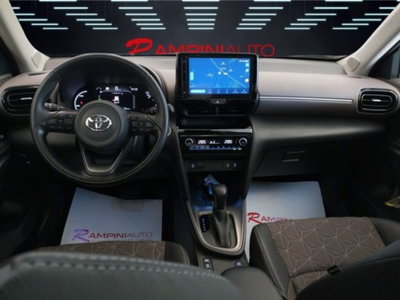 Toyota Yaris Cross 1.5 Hybrid 5p. E-CVT Lounge (12)