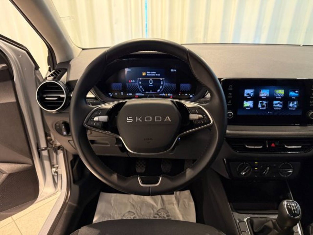 Skoda Fabia 1.0 tsi evo 130 Edition 95cv (7)