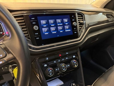 Volkswagen T-Roc 1.5 tsi Sport (12)