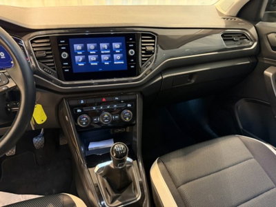 Volkswagen T-Roc 1.5 tsi Sport (8)