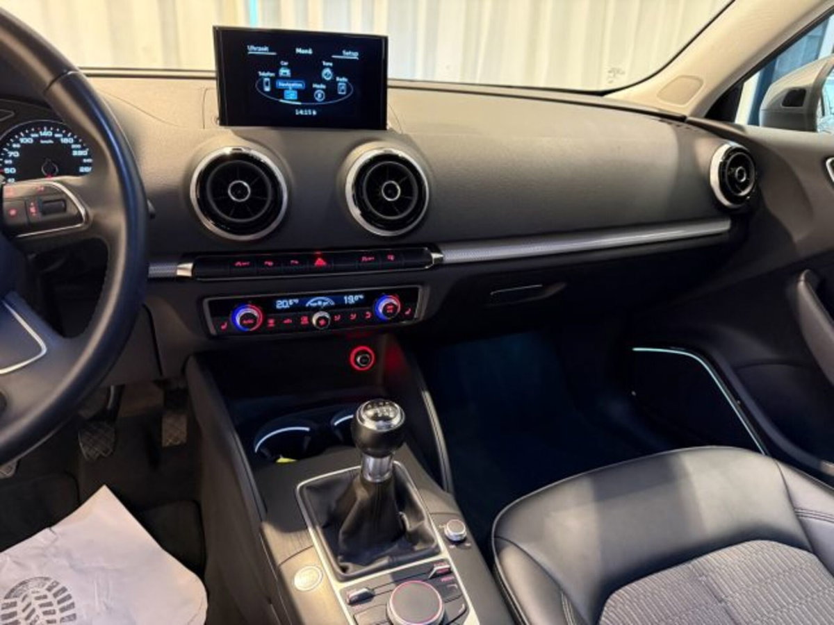Audi A3 Sportback 2.0 TDI (8)