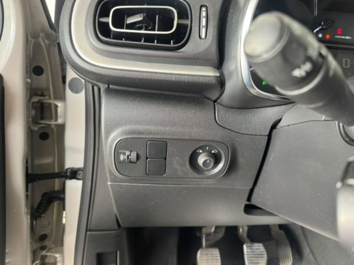 Citroen C3 PureTech 83 S&S Shine Pack (18)