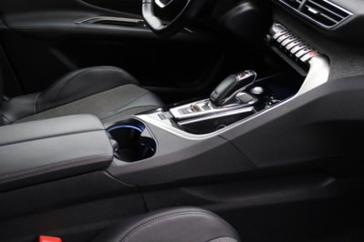 Peugeot 3008 BlueHDi 130 S&S EAT8 Active Pack (7)