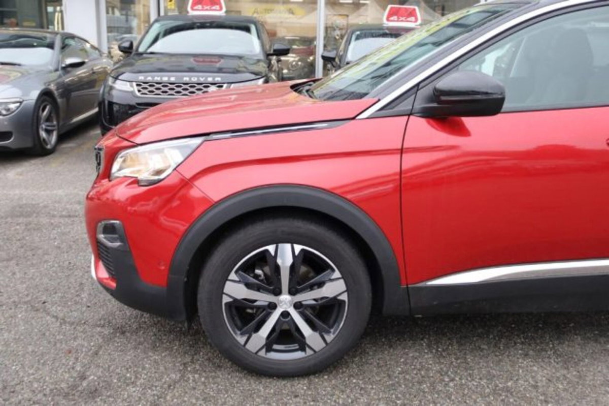 Peugeot 3008 BlueHDi 130 S&S EAT8 Active (3)