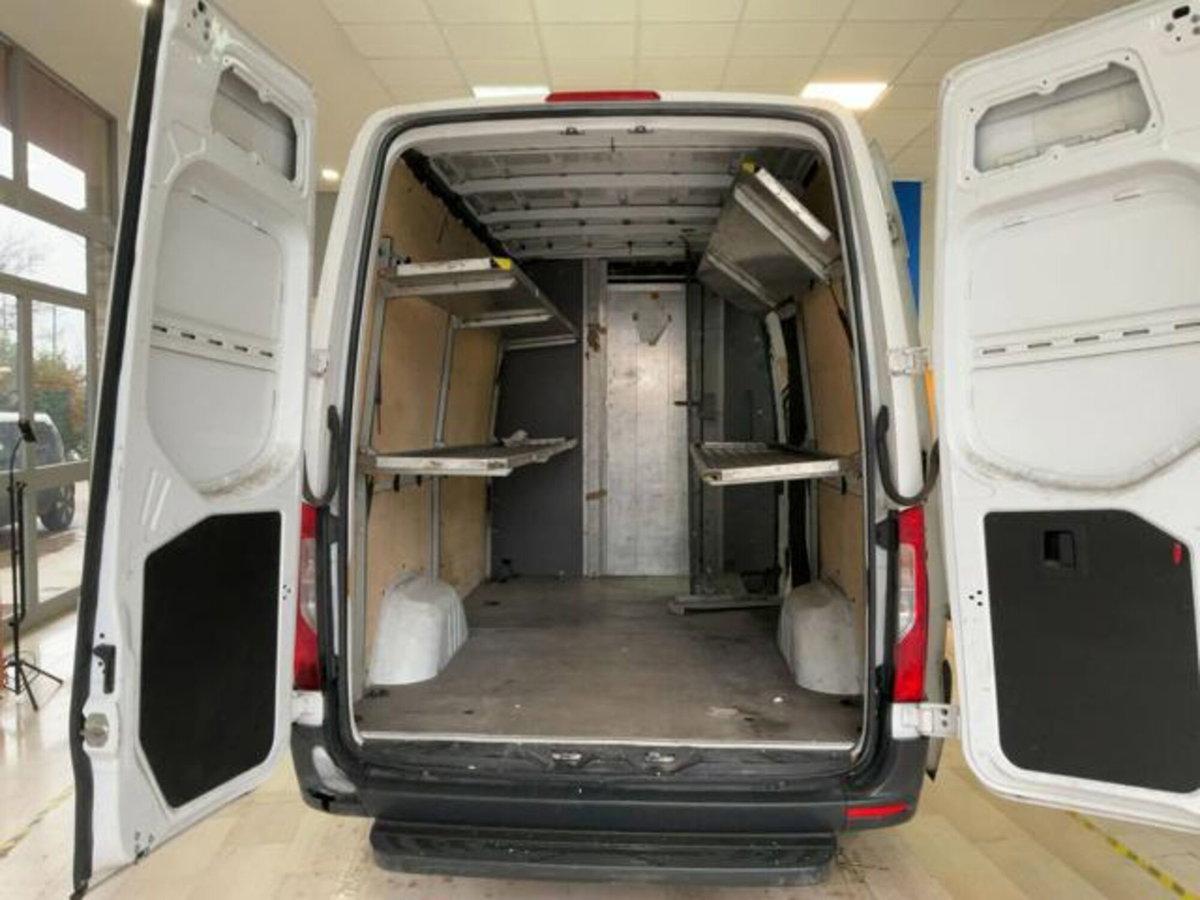 Mercedes-Benz Sprinter F39/33 311 CDI FWD TA Furgone (12)